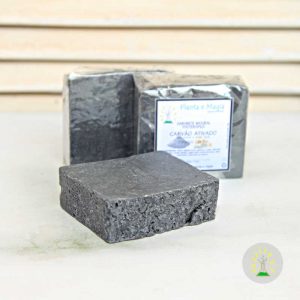 Sabonete Natural Fitoterápico de Carvão Ativado com Arnica e Argila Verde